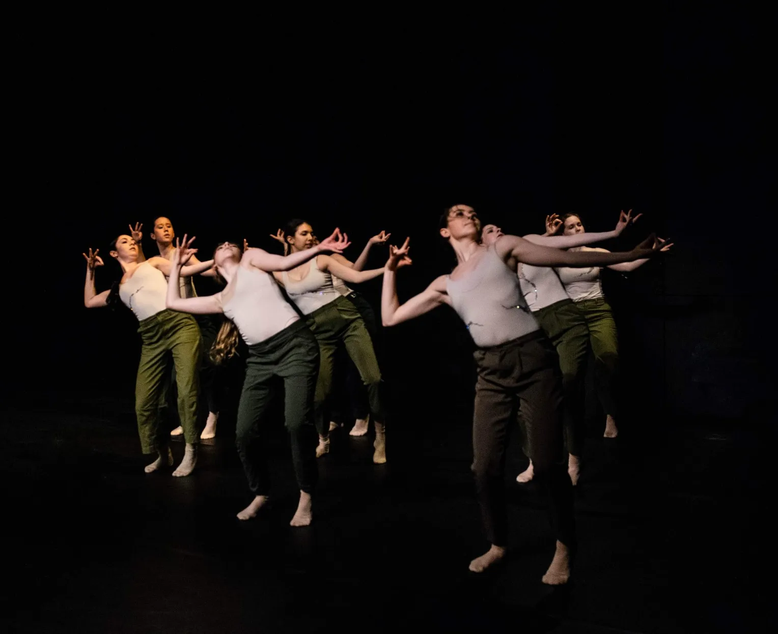 Cast of Terraform (The MaMa Project 2018-2019, choreographed by Melody Tai) in promotional photography captured by Savanna Lim.