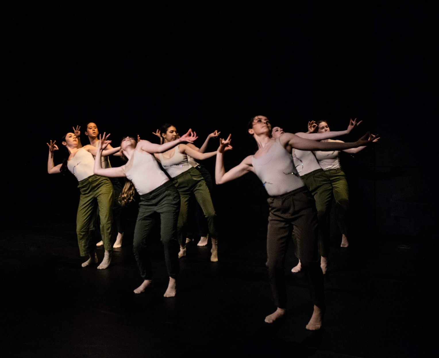 Cast of Terraform (The MaMa Project 2018-2019, choreographed by Melody Tai) in promotional photography captured by Savanna Lim.