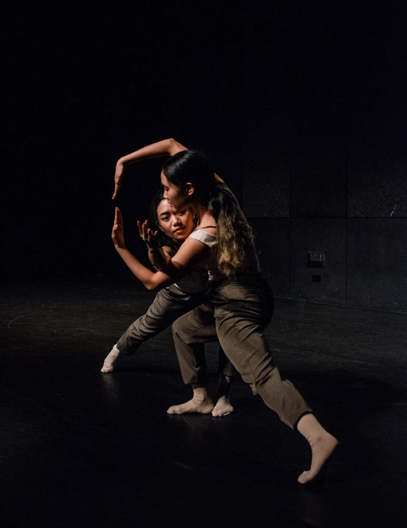 Cast of Terraform (The MaMa Project 2018-2019, choreographed by Melody Tai) in promotional photography captured by Savanna Lim.